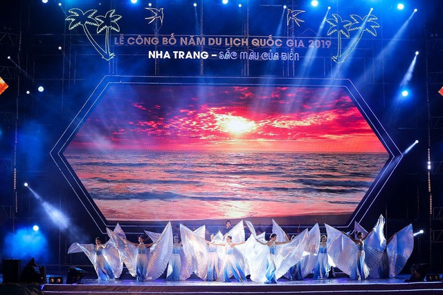 Lễ công bố Năm du lịch quốc gia 2019 tại Nha Trang – Khánh Hoà: Lung linh đêm Nha Trang – Sắc màu của biển - Ảnh 1.