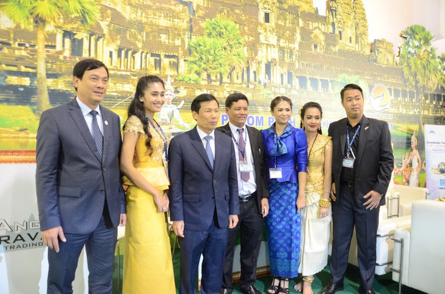 Bộ trưởng Nguyễn Ngọc Thiện thăm Hội chợ Du lịch Travex 2019 - Ảnh 4.