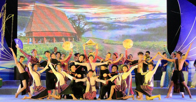 Tổ chức Tuần Văn hóa - Du lịch Phú Yên năm 2019 - Ảnh 1.