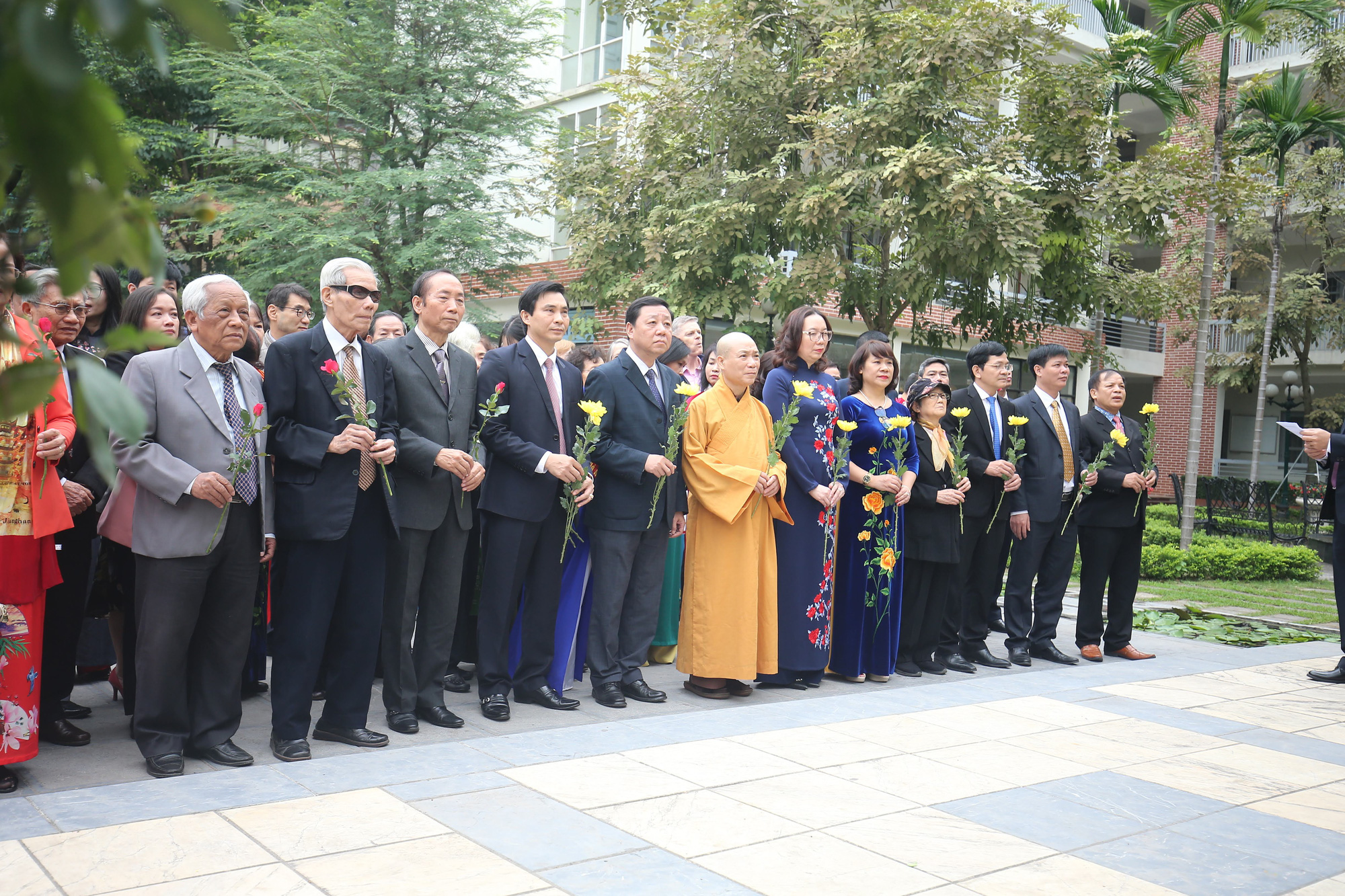 Trường Đại học Văn hóa Hà Nội long trọng kỷ niệm Ngày Nhà giáo Việt Nam  - Ảnh 1.
