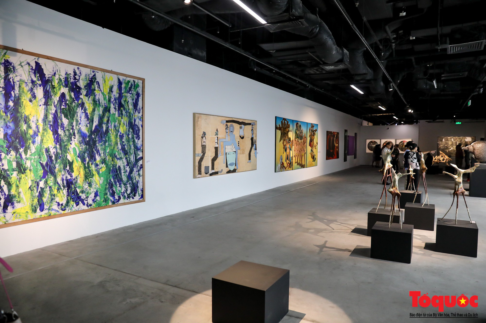 Khai mạc Triển lãm tác phẩm mỹ thuật của các nghệ sĩ tiêu biểu châu Á : Giới thiệu  81 tác phẩm mỹ thuật xuất sắc của 19 tác giả ở 13 quốc gia  - Ảnh 4.