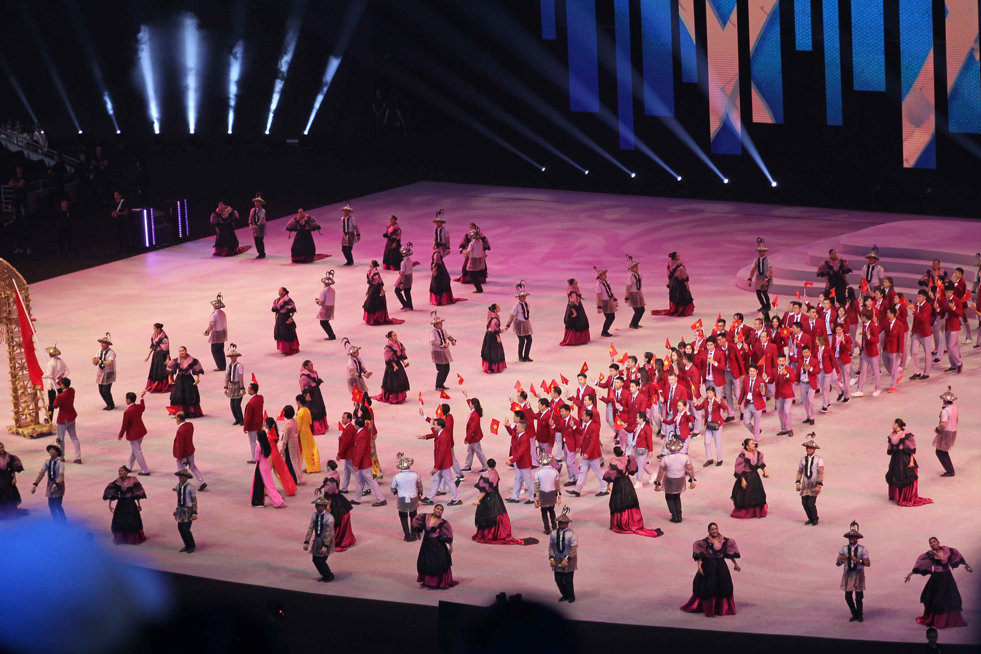 Sau thành công lớn tại SEA Games 30, Đoàn Thể thao Việt Nam được thưởng gần 25 tỷ đồng - Ảnh 1.