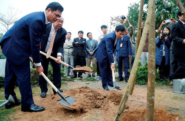 Bộ trưởng Nguyễn Ngọc Thiện dự Ngày hội “Sắc Xuân trên mọi miền Tổ quốc” 2019   - Ảnh 8.