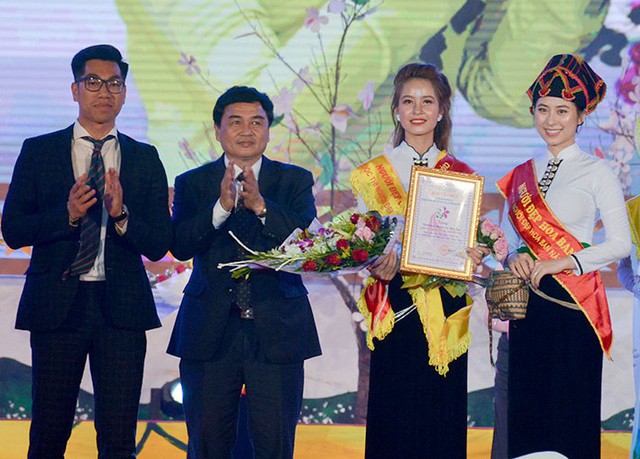 Chung kết Cuộc thi Người đẹp Hoa Ban 2019: Thí sinh Lò Thị Vui dành danh hiệu cao nhất - Ảnh 1.