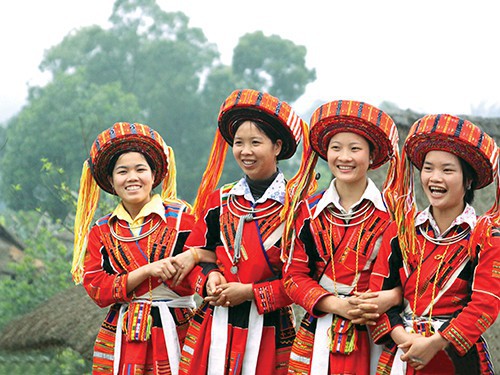 Triển khai tổng kiểm kê di sản văn hóa phi vật thể về trang phục truyền thống các dân tộc thiểu số tại Thanh Hóa - Ảnh 1.
