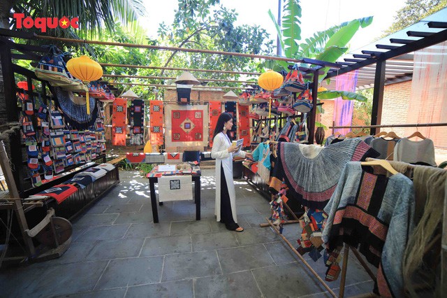 Hình ảnh rực rỡ tại Festival Văn hóa tơ lụa, thổ cẩm Việt Nam - Thế giới lần thứ 5 - Ảnh 10.