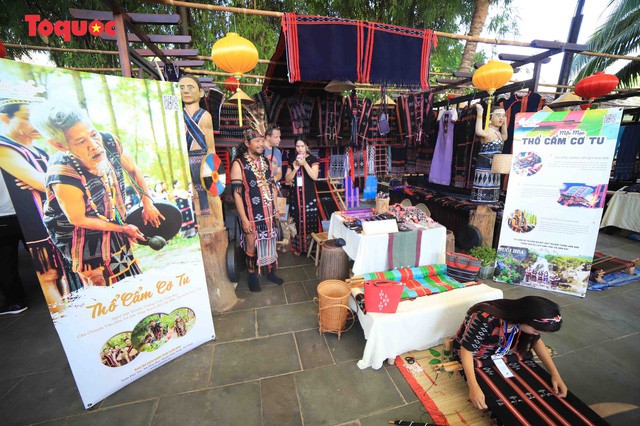 Hình ảnh rực rỡ tại Festival Văn hóa tơ lụa, thổ cẩm Việt Nam - Thế giới lần thứ 5 - Ảnh 9.