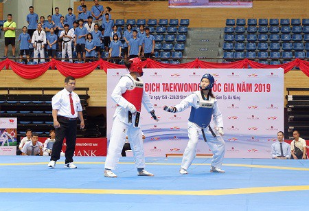 Gần 300 vận động viên tham gia tranh tài Giải Vô địch Taekwondo toàn quốc 2019 - Ảnh 1.