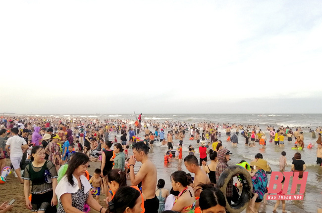 9 tháng năm 2020, Thanh Hóa đón hơn 6,5 triệu lượt khách du lịch - Ảnh 1.