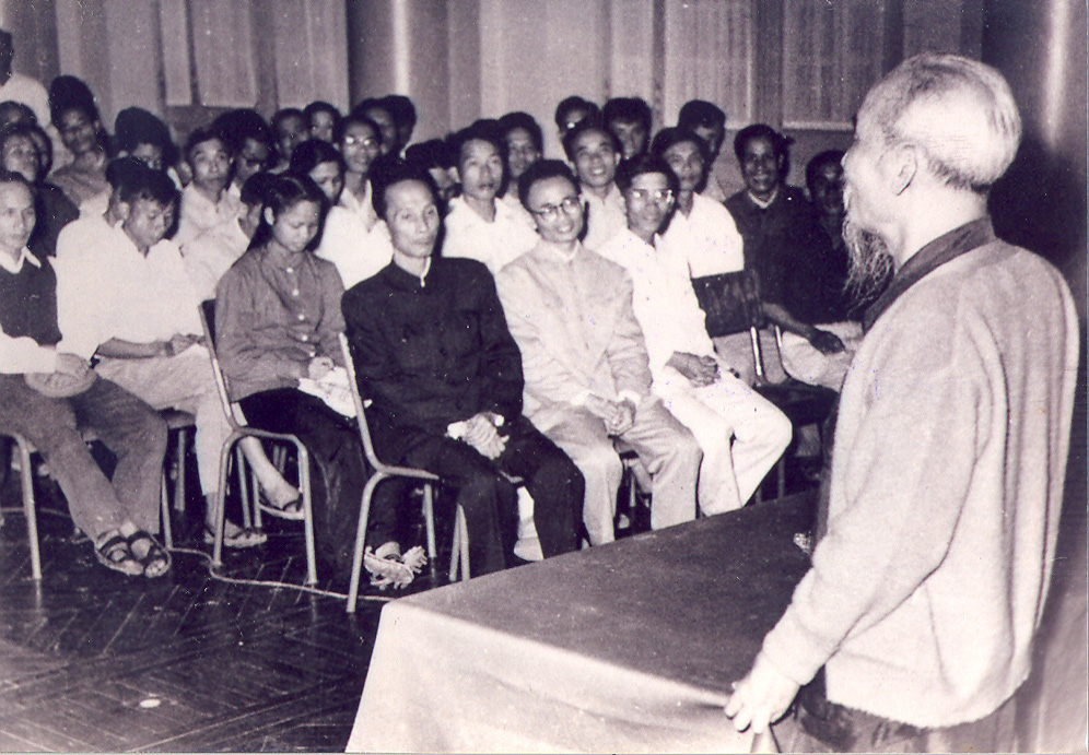 Bắc Ninh thực hiện lời dặn của Chủ tịch Hồ Chí Minh về rèn luyện đạo đức cách mạng - Ảnh 1.