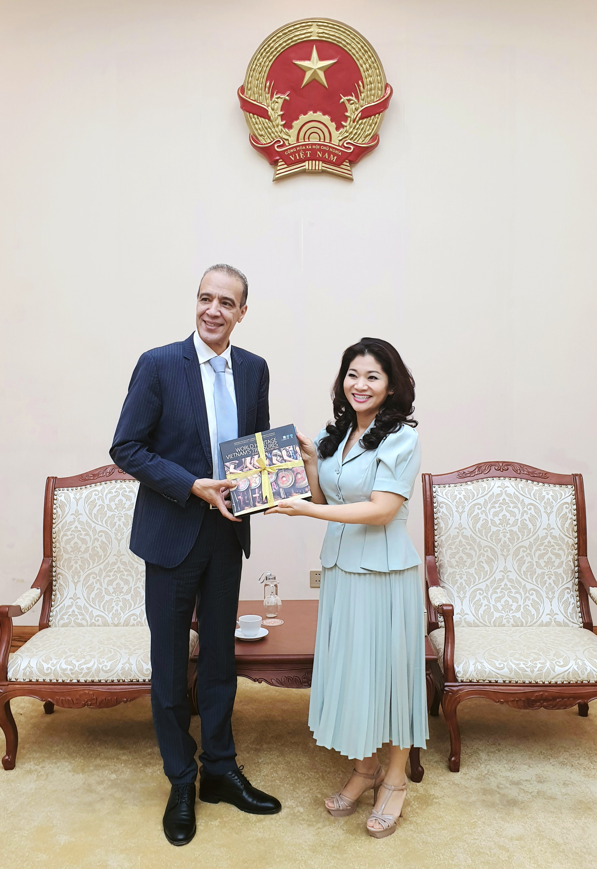 Cục trưởng Cục Hợp tác quốc tế làm việc với Đại sứ Ma-rốc tại Việt Nam - Ảnh 2.