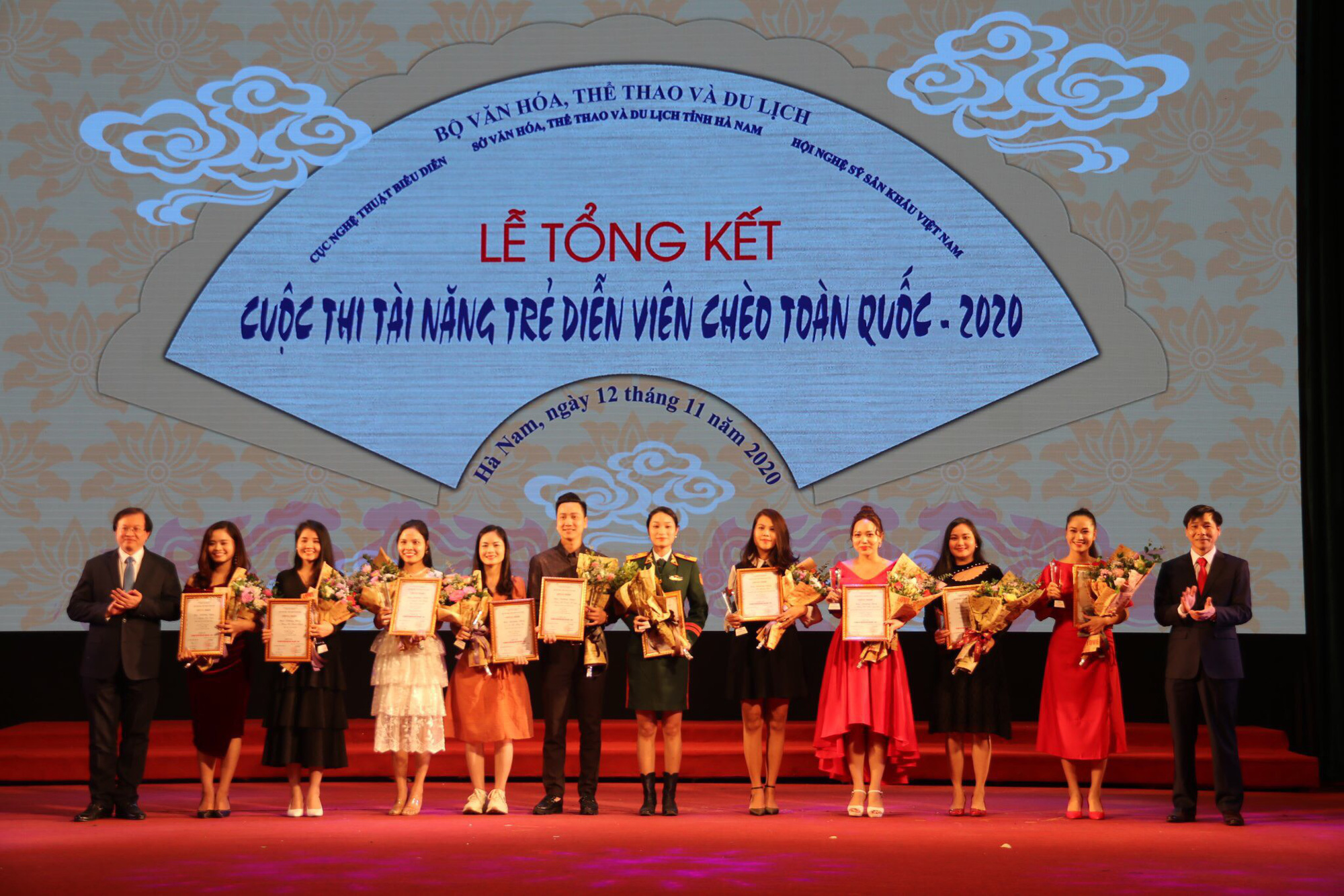 10 giải Vàng được trao tại Cuộc thi tài năng trẻ sân khấu Chèo chuyên nghiệp toàn quốc – 2020 - Ảnh 4.