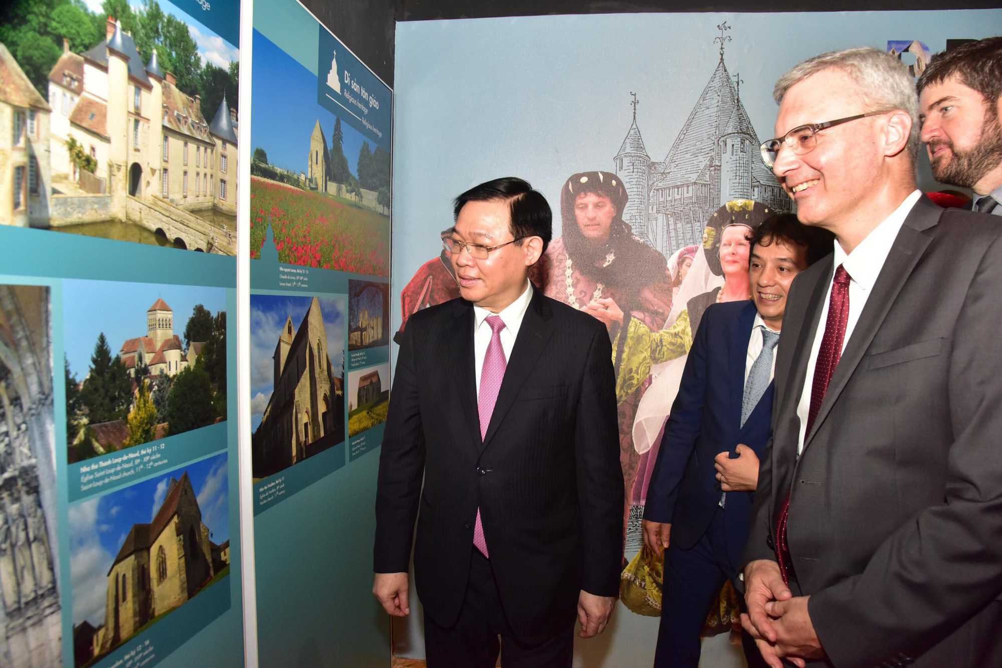 Kỷ niệm 10 năm Hoàng thành Thăng Long được UNESCO ghi danh: Góp phần tạo nên một diện mạo văn hóa đáng tự hào của Hà Nội - Ảnh 5.
