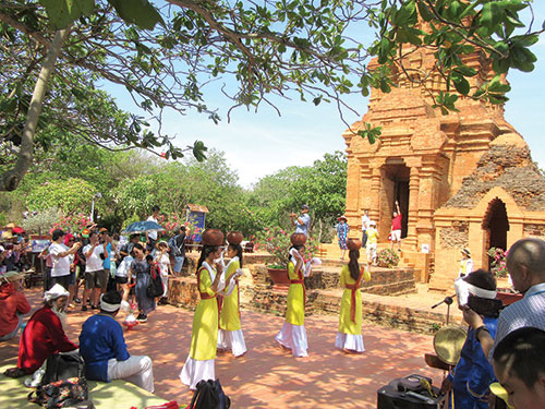 Bình Thuận: Kết nối đưa học sinh đến di sản văn hóa địa phương - Ảnh 1.