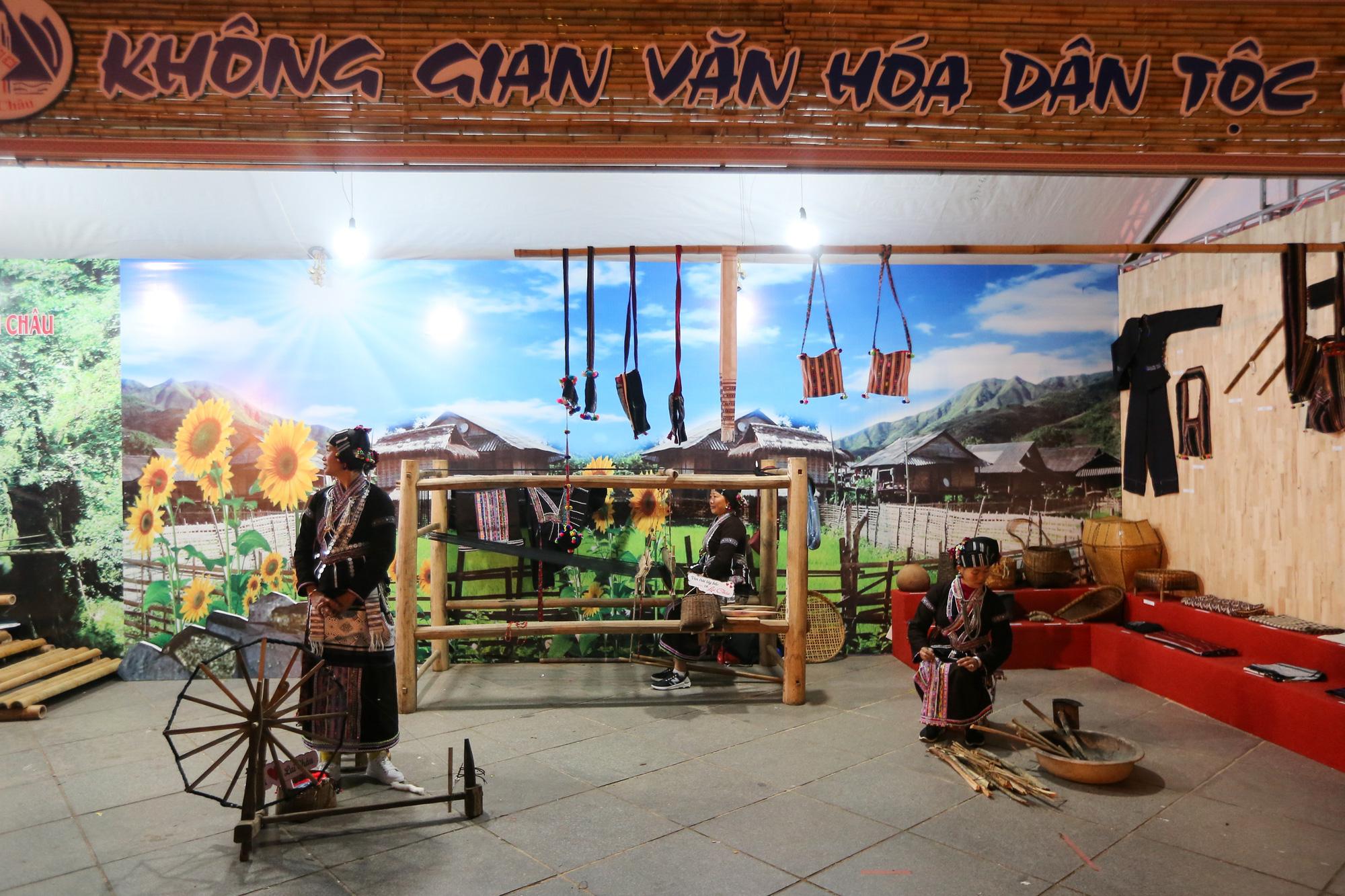 Khai mạc Tuần văn hóa, du lịch Lai Châu tại Hà Nội năm 2020 - Ảnh 7.