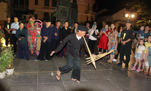 Hà Giang tổ chức Không gian văn hóa, du lịch và thương mại tại thành phố Hà Nội - Ảnh 1.