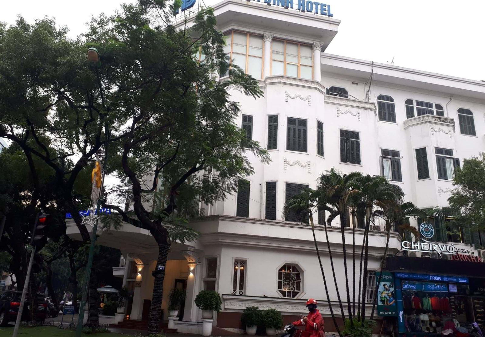 156 cơ sở lưu trú, khách sạn được chọn làm nơi cách ly phòng chống dịch bệnh - Ảnh 1.