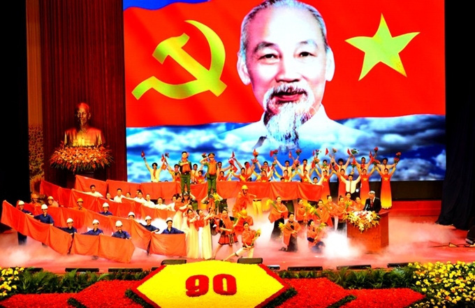 Tuyên truyền kỷ niệm 130 năm Ngày sinh Chủ tịch Hồ Chí Minh - Ảnh 1.