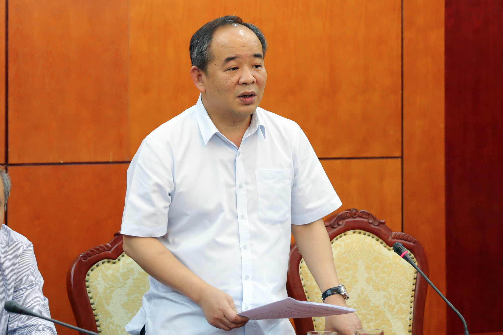 Thứ trưởng, Chủ tịch VFF Lê Khánh Hải gửi thư động viên chia sẻ các tổ chức thành viên, CLB trực thuộc - Ảnh 1.