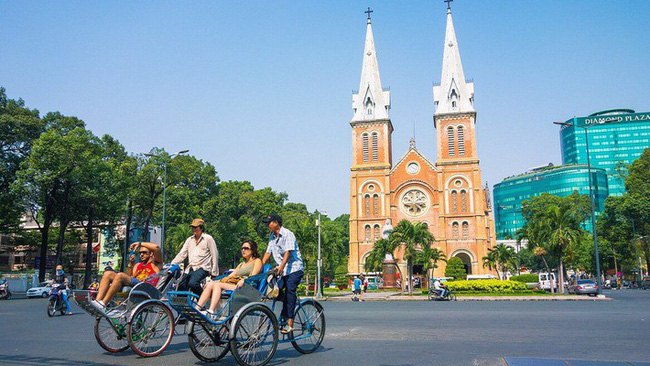 Từ ngày 24/4, ngành du lịch TP Hồ Chí Minh áp dụng Bộ tiêu chí đánh giá an toàn trong phòng chống dịch - Ảnh 1.