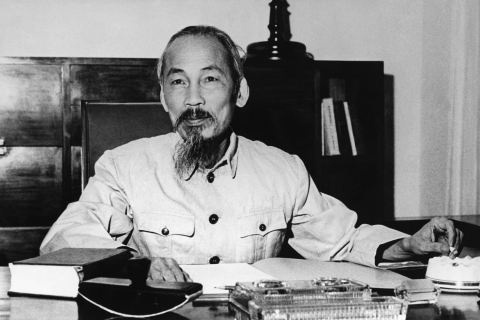 Phát huy vai trò tư tưởng đại đoàn kết dân tộc của Chủ tịch Hồ Chí Minh trong cuộc chiến chống đại dịch COVID-19  - Ảnh 1.