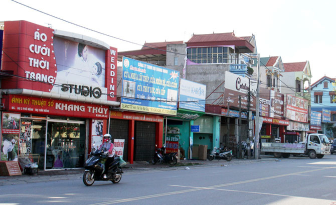 Bắc Giang: Tăng cường quản lý, kiểm tra, chấn chỉnh và xử lý vi phạm trong hoạt động quảng cáo - Ảnh 1.