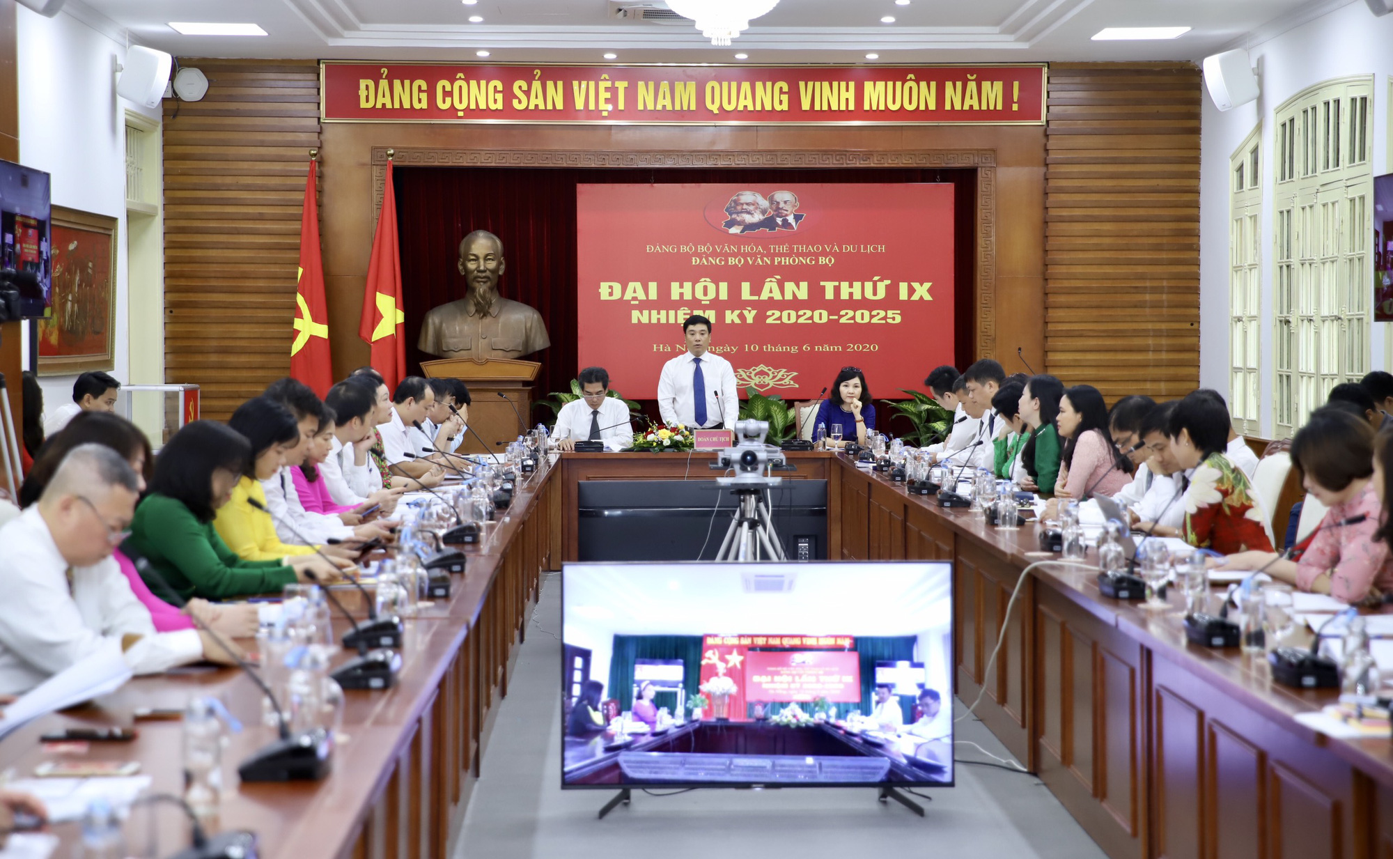  Ông Nguyễn Thái Bình tái đắc cử Bí thư Đảng ủy Văn phòng Bộ VHTTDL - Ảnh 2.