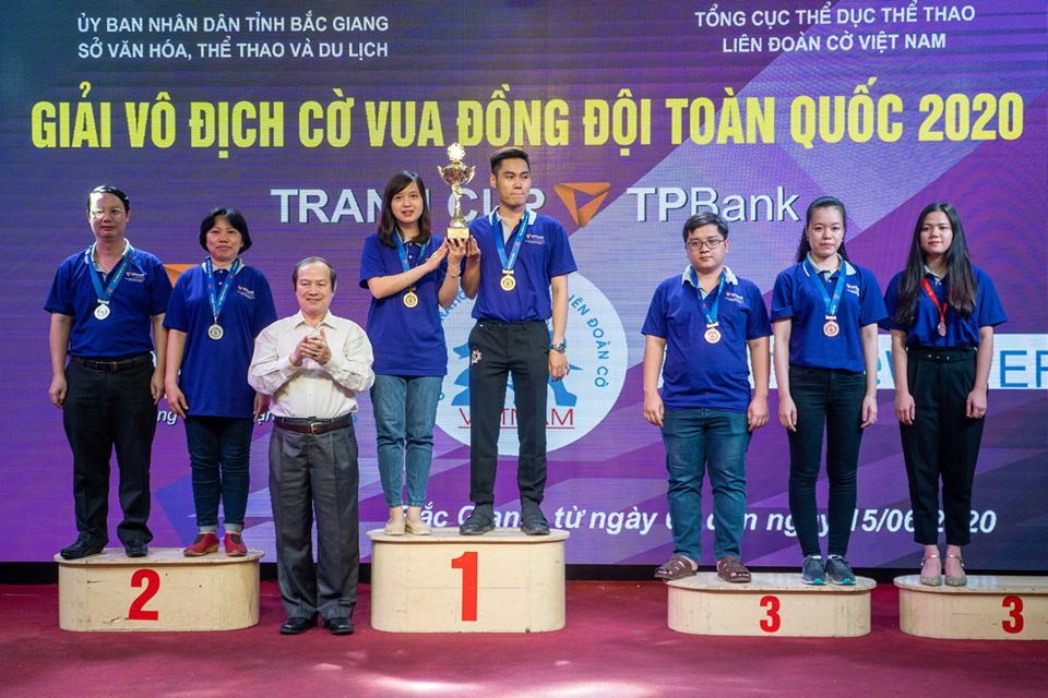 Hà Nội giành vị trí nhất toàn đoàn giải đồng đội Cờ vua toàn quốc 2020 - Ảnh 1.