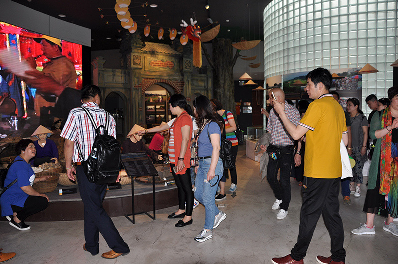 Quảng Ninh: Đảm bảo môi trường du lịch trong giai đoạn cao điểm kích cầu du lịch - Ảnh 1.