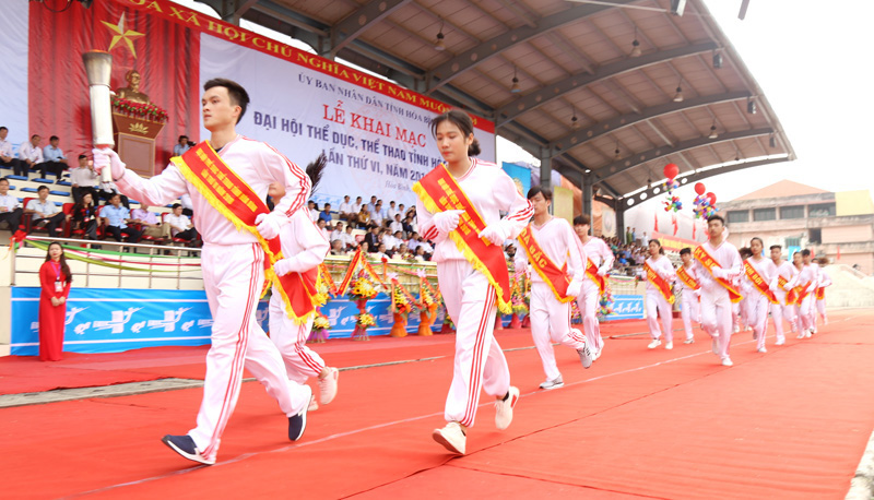 Tổng kết 10 năm thực hiện &quot;Chiến lược phát triển thể dục, thể thao Việt Nam đến năm 2020&quot; trên địa bàn tỉnh Hòa Bình - Ảnh 1.