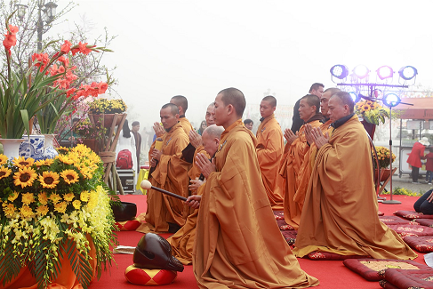 Giáo hội Phật giáo đề nghị dừng tổ chức lễ hội, khóa tu mùa hè - Ảnh 1.