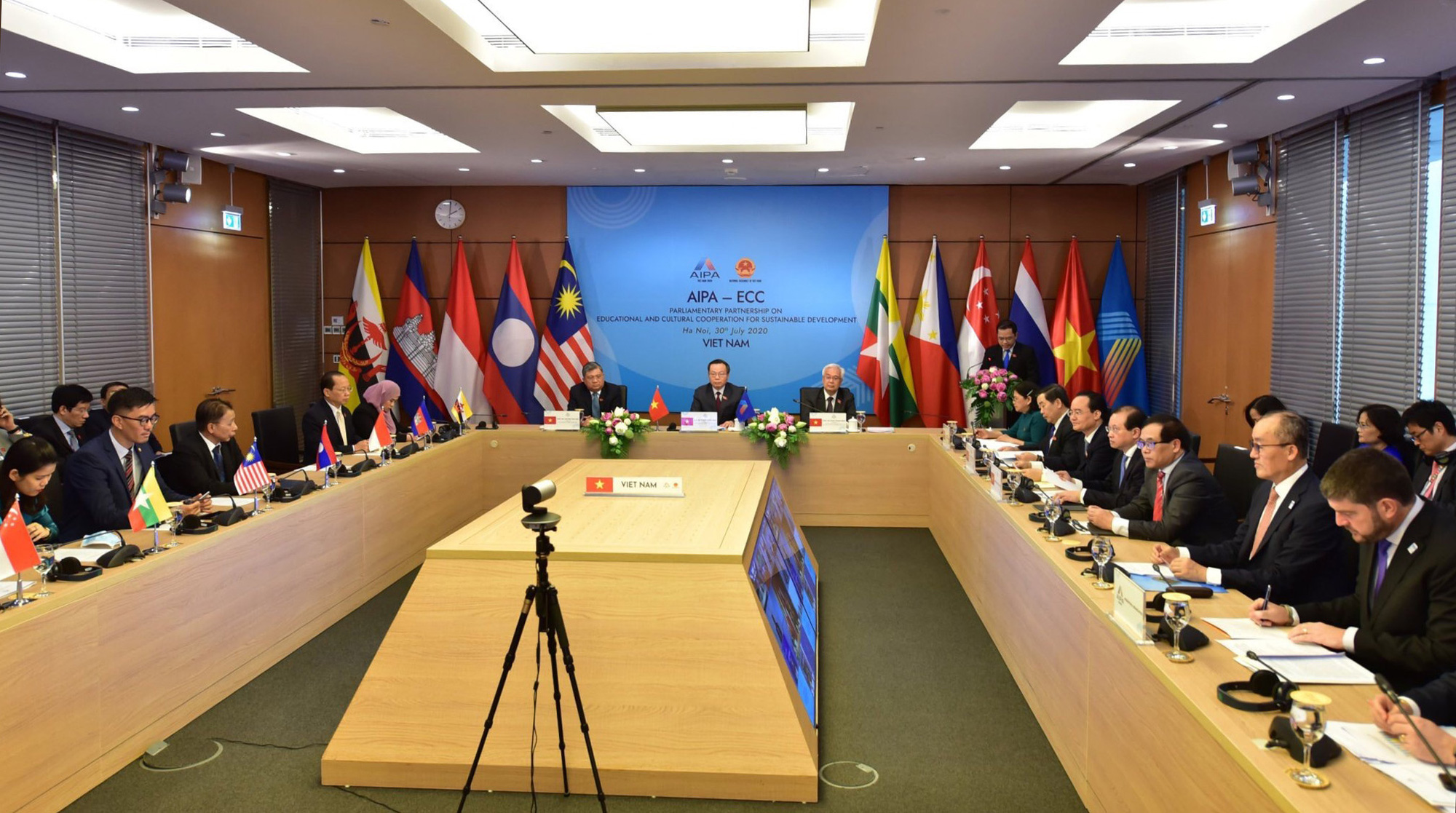 Thứ trưởng Tạ Quang Đông tham dự Hội nghị quốc tế “Đối tác nghị viện về hợp tác văn hóa, giáo dục vì sự phát triển bền vững” - Ảnh 1.