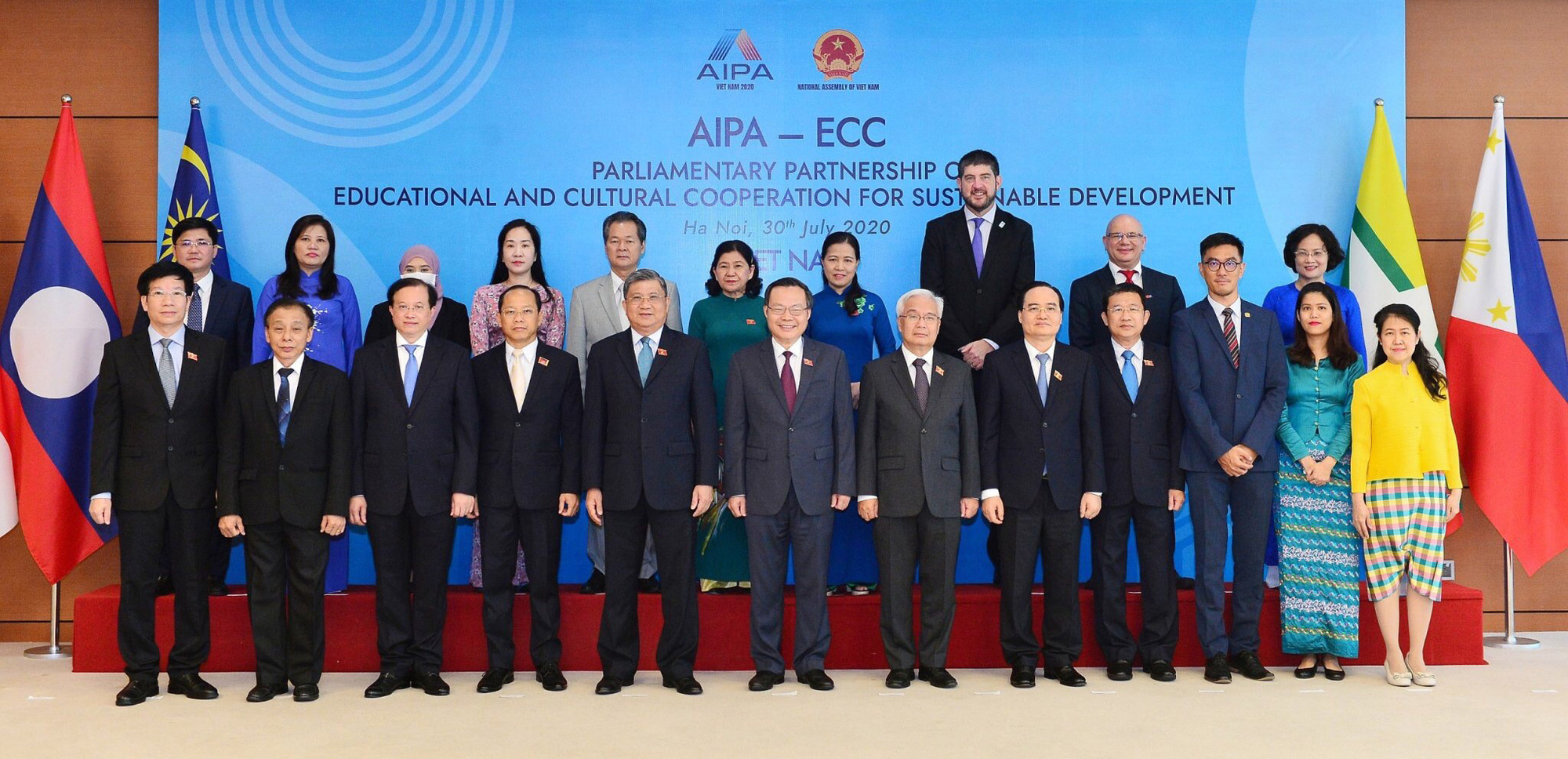 Thứ trưởng Tạ Quang Đông tham dự Hội nghị quốc tế “Đối tác nghị viện về hợp tác văn hóa, giáo dục vì sự phát triển bền vững” - Ảnh 6.