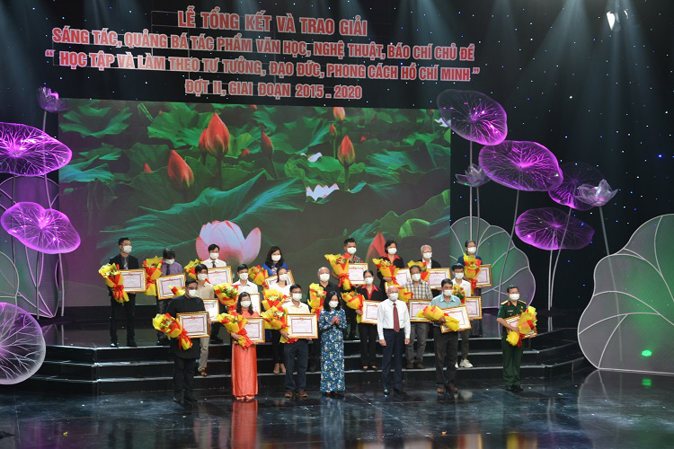 TP Hồ Chí Minh tổ chức nhiều hoạt động ý nghĩa chào mừng Quốc khánh 2/9 - Ảnh 1.