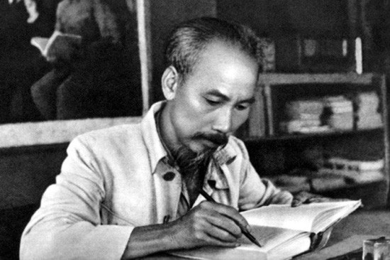  Tổ chức cuộc thi &quot;Đọc và tự học suốt đời theo tấm gương Chủ tịch Hồ Chí Minh&quot; - Ảnh 1.