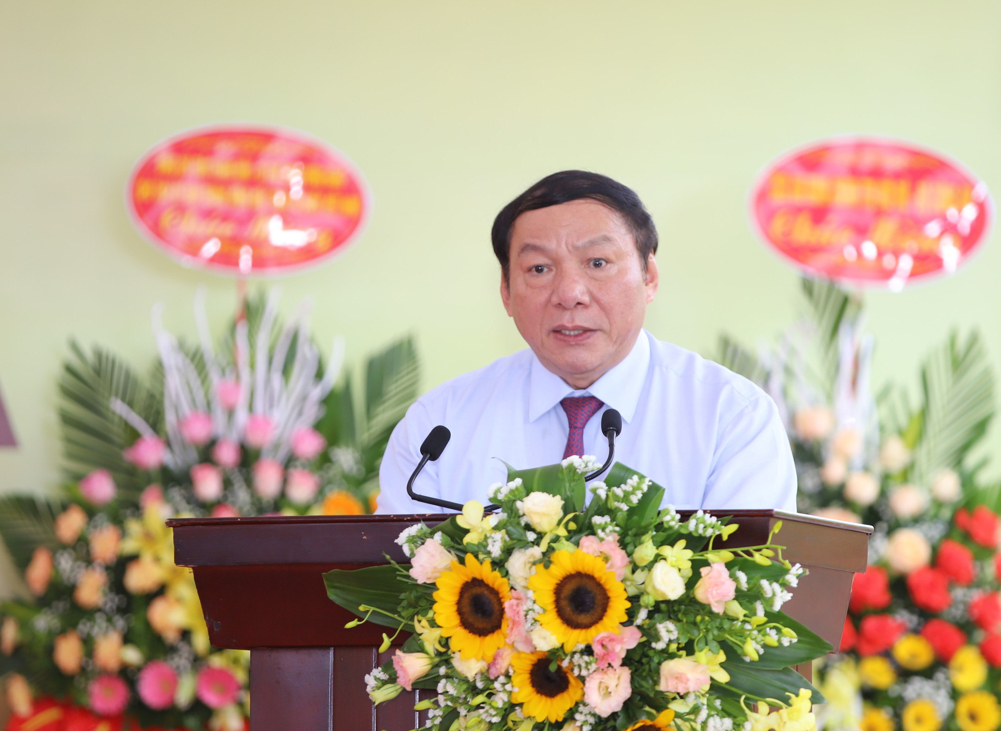 Thứ trưởng Nguyễn Văn Hùng: &quot;Giữ gìn bản sắc văn hóa của đồng bào dân tộc là nhiệm vụ chính trị có ý nghĩa quan trọng&quot; - Ảnh 3.