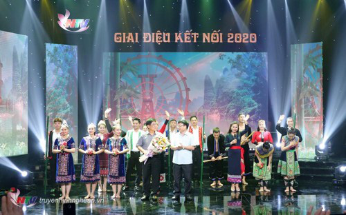 Nghệ An: Đặc sắc đêm nhạc “Giai điệu kết nối 2020” chào mừng Ngày Âm nhạc Việt Nam  - Ảnh 2.