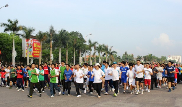 Quảng Nam: Tổ chức tháng hoạt động thể dục thể thao cho mọi người - Ảnh 1.