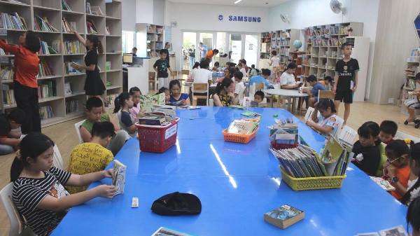 Tổ chức Hội nghị Tổng kết công tác phục vụ thiếu nhi trong các thư viện công cộng giai đoạn 2011-2021 - Ảnh 1.