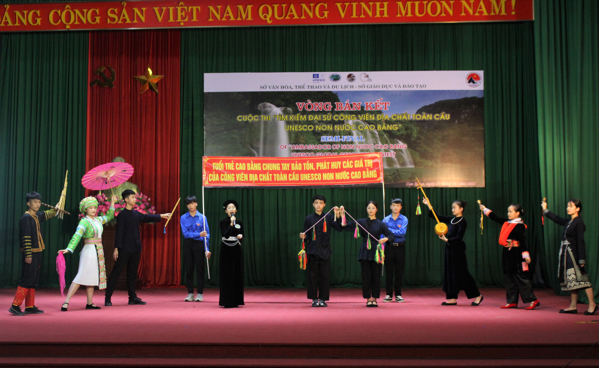 Vòng thi bán kết Cuộc thi “Tìm kiếm Đại sứ Công viên địa chất Toàn cầu UNESCO Non nước Cao Bằng” - Ảnh 2.