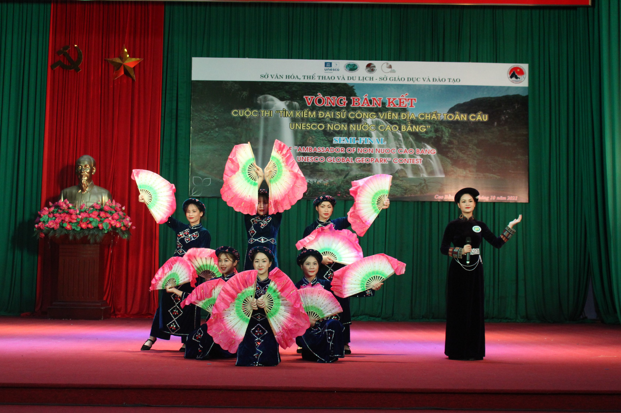 Vòng thi bán kết Cuộc thi “Tìm kiếm Đại sứ Công viên địa chất Toàn cầu UNESCO Non nước Cao Bằng” - Ảnh 3.