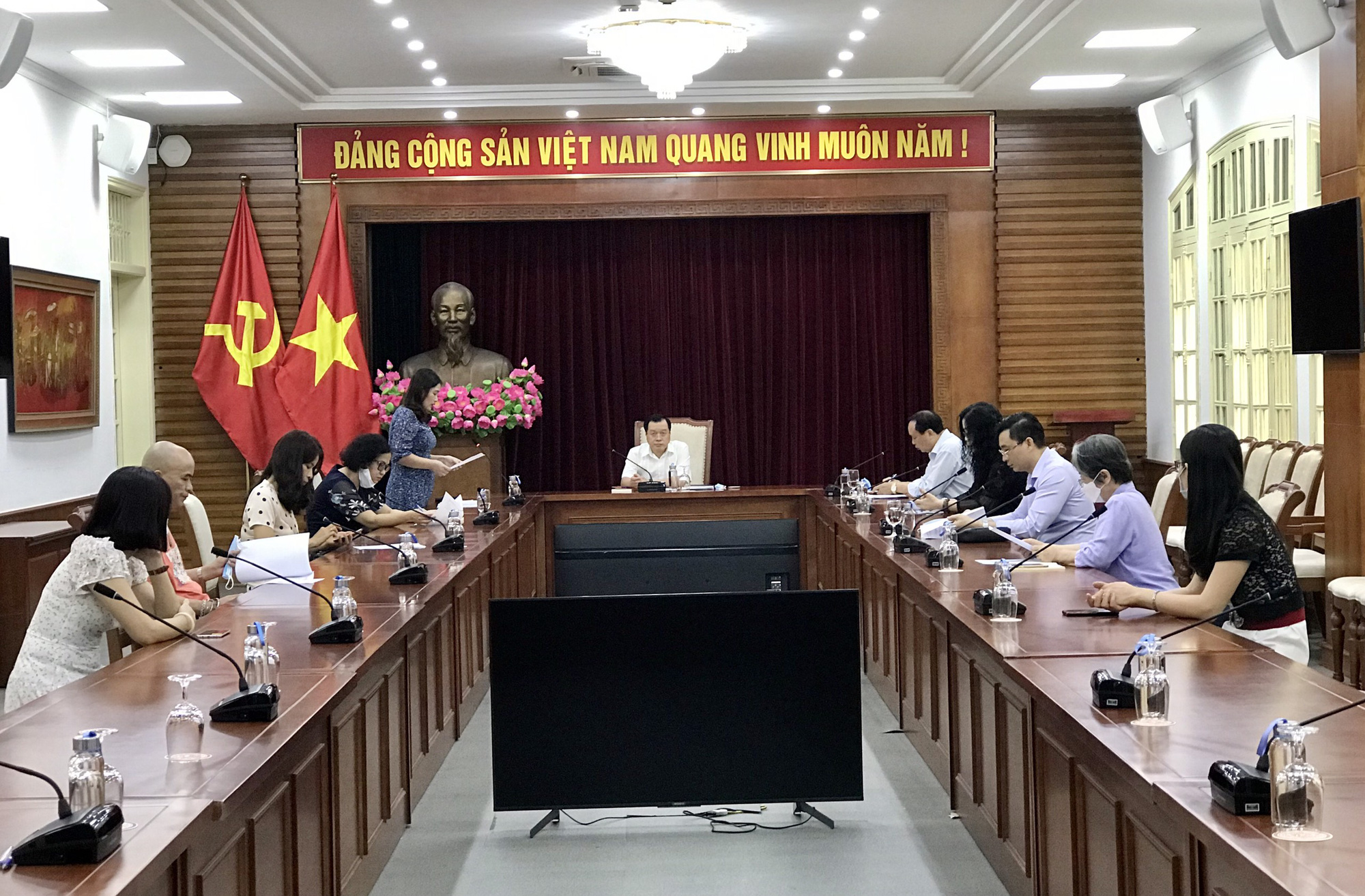 1.276 bài dự thi tham dự vòng chung kết Cuộc thi Đại sứ Văn hóa đọc năm 2021 - Ảnh 1.