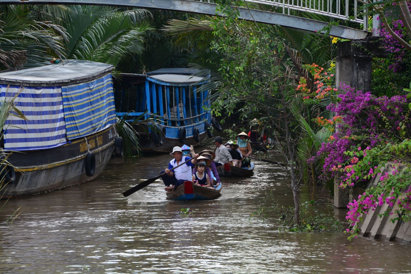 Du lịch TP Hồ Chí Minh mở lối đi 'bình thường mới' - Ảnh 1.