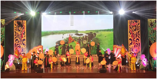 Chương trình nghệ thuật “Về miền di sản” kỷ niệm 126 năm ngày thành lập tỉnh Bắc Giang (10/10/1895 - 10/10/2021) - Ảnh 2.