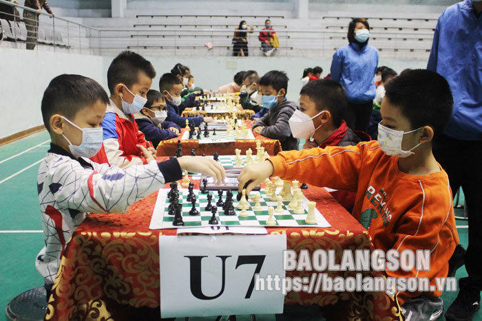 Lạng Sơn: 114 vận động viên tham dự Giải vô địch và Giải trẻ cờ vua, cờ tướng tỉnh năm 2021 - Ảnh 2.