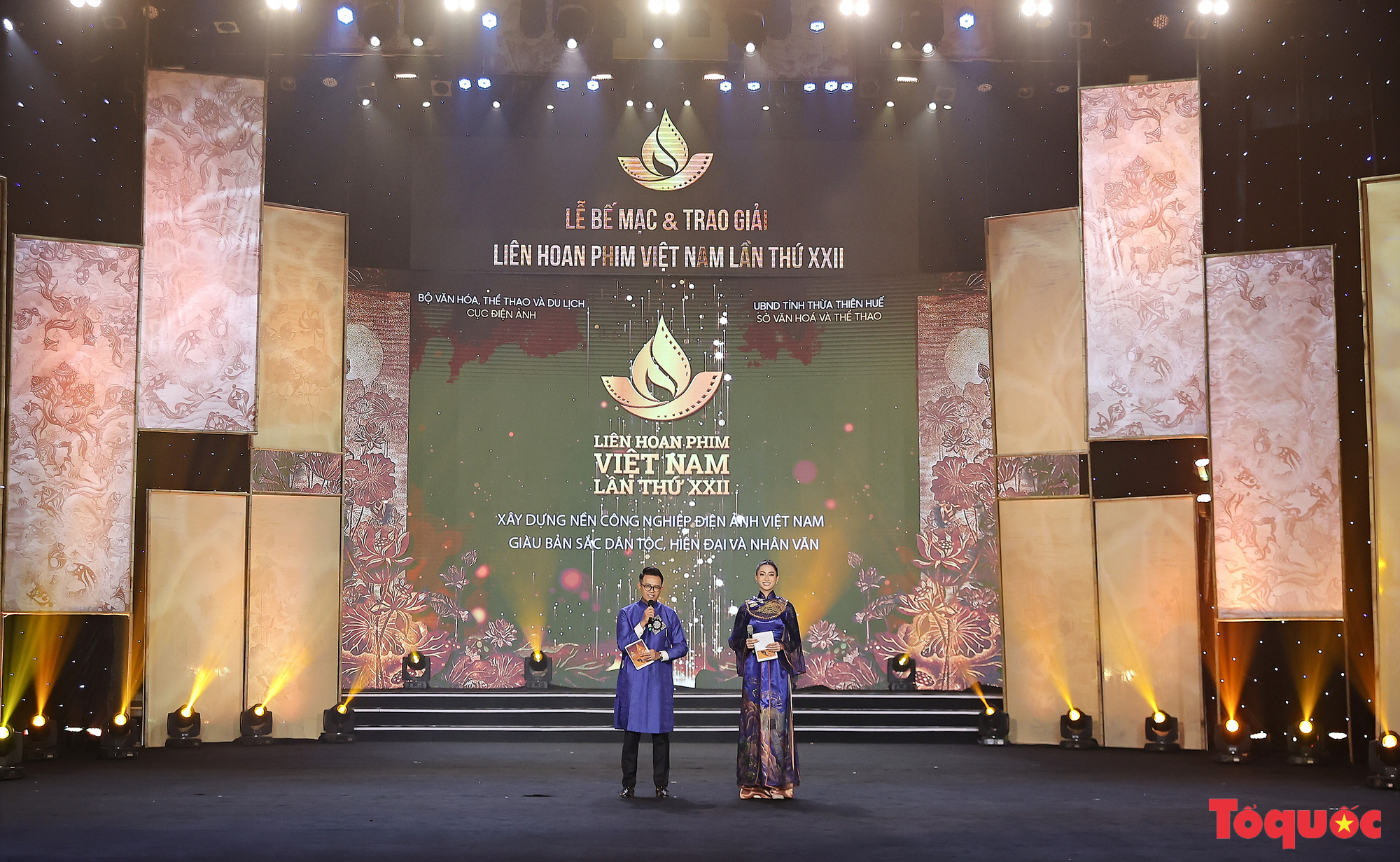 Toàn cảnh Lễ Bế mạc và trao giải Liên hoan phim Việt Nam lần thứ XXII  - Ảnh 1.