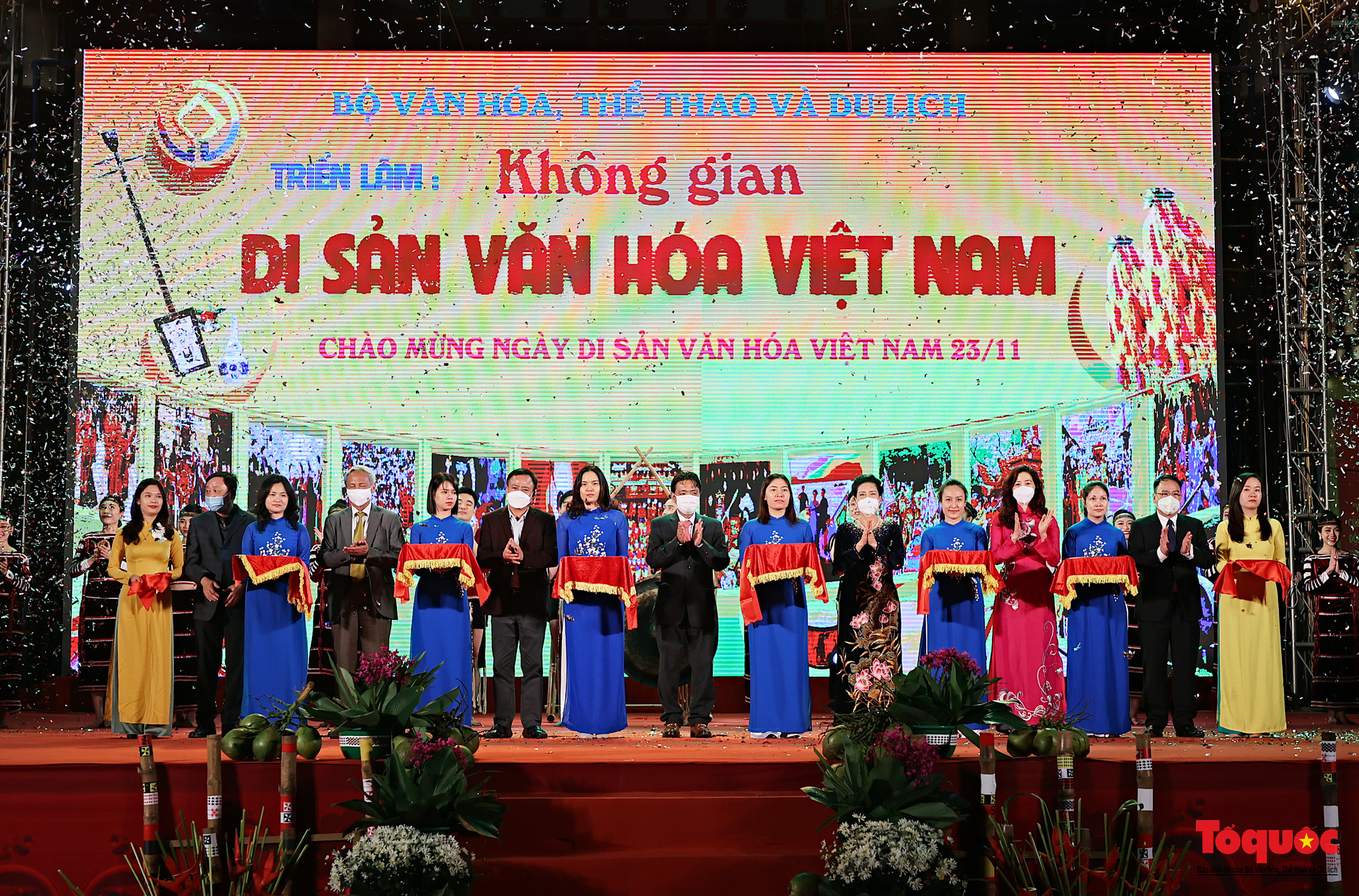 Khai mạc triển lãm “Không gian Di sản văn hóa Việt Nam” tại Hà Nội - Ảnh 1.