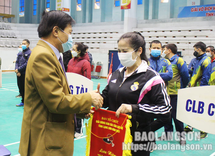 Lạng Sơn: Trên 100 vận động viên tham dự Giải Bóng bàn các câu lạc bộ tỉnh năm 2021 - Ảnh 1.