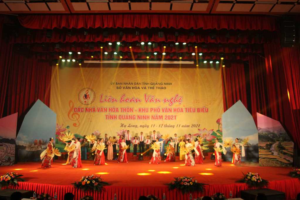 Xây dựng văn hóa, con người Quảng Ninh theo Nghị quyết Đại hội XIII của Đảng - Ảnh 2.