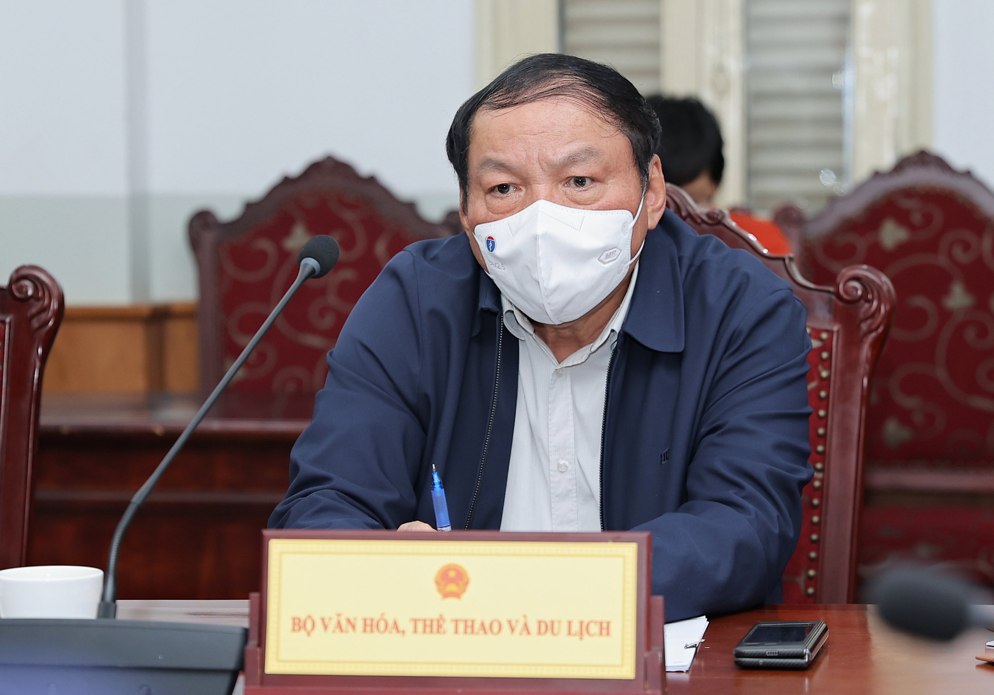 Bộ trưởng Bộ VHTTDL Nguyễn Văn Hùng tiếp Tổng Giám đốc SABECO - Ảnh 1.